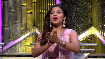 Arunita Kanjilal on SSS2 Day 1 pic (21)
Captain Arunita Kanjilal's some special moments in Superstar Singer Season 2, Day 1
Broadcast Date: 23rd April 2022
Picture Courtesy: Sony TV India
Keywords: Arunita Kanjilal;Day 1;Episode 1;Superstar Singer Season 2