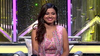 Arunita Kanjilal on SSS2 Day 1 pic (2)
Captain Arunita Kanjilal's some special moments in Superstar Singer Season 2, Day 1
Broadcast Date: 23rd April 2022
Picture Courtesy: Sony TV India
Keywords: Arunita Kanjilal;Day 1;Episode 1;Superstar Singer Season 2