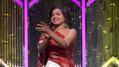 Arunita Kanjilal on SSS2 Day 1 pic (25)
Captain Arunita Kanjilal's some special moments in Superstar Singer Season 2, Day 1
Broadcast Date: 23rd April 2022
Picture Courtesy: Sony TV India
Keywords: Arunita Kanjilal;Day 1;Episode 1;Superstar Singer Season 2