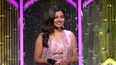 Arunita Kanjilal on SSS2 Day 2 pic (36)
Keywords: Arunita Kanjilal;Day 2;Episode 2;Superstar Singer Season 2