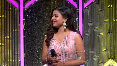 Arunita Kanjilal on SSS2 Day 2 pic (39)
Keywords: Arunita Kanjilal;Day 2;Episode 2;Superstar Singer Season 2