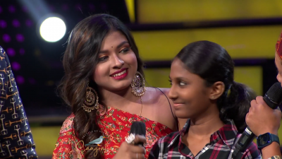 Arunita Kanjilal on SSS2 Day 2 pic (62)
Keywords: Arunita Kanjilal;Day 2;Episode 2;Superstar Singer Season 2