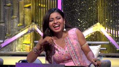 Arunita Kanjilal on SSS2 Day 2 pic (6)
Keywords: Arunita Kanjilal;Day 2;Episode 2;Superstar Singer Season 2