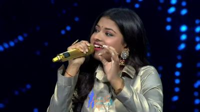 Appearance 5 episode 11 of Indian Idol 12 (36)
Arunita Kanjila's 5th appearance on the 11th episode of Indian Idol 12
Picture Courtesy: Set India 
Song: Man Kyu Behka
Broadcast Date: 2nd January 2021
Keywords: Arunita Kanjilal;Indian Idol 12;episode 11;Appearance 5