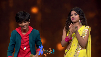 Arunita Kanjilal on SSS2 Day 33 pic- (11)
Captain Arunita Kanjilal's some special moments in Superstar Singer Season 2, Day 33
Broadcast Date: 13th August 2022
Picture Courtesy: Sony TV India
Keywords: Arunita Kanjilal;Day 33;Episode 33;Superstar Singer Season 2