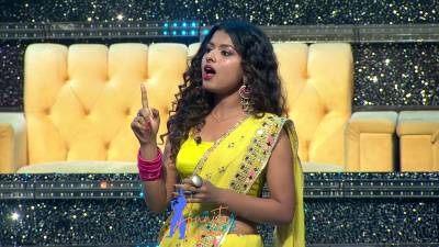 Arunita Kanjilal on SSS2 Day 33 pic- (2)
Captain Arunita Kanjilal's some special moments in Superstar Singer Season 2, Day 33
Broadcast Date: 13th August 2022
Picture Courtesy: Sony TV India
Keywords: Arunita Kanjilal;Day 33;Episode 33;Superstar Singer Season 2