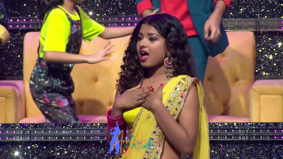 Arunita Kanjilal on SSS2 Day 33 pic- (25)
Captain Arunita Kanjilal's some special moments in Superstar Singer Season 2, Day 33
Broadcast Date: 13th August 2022
Picture Courtesy: Sony TV India
Keywords: Arunita Kanjilal;Day 33;Episode 33;Superstar Singer Season 2