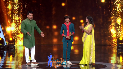 Arunita Kanjilal on SSS2 Day 33 pic- (34)
Captain Arunita Kanjilal's some special moments in Superstar Singer Season 2, Day 33
Broadcast Date: 13th August 2022
Picture Courtesy: Sony TV India
Keywords: Arunita Kanjilal;Day 33;Episode 33;Superstar Singer Season 2