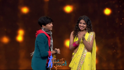 Arunita Kanjilal on SSS2 Day 33 pic- (35)
Captain Arunita Kanjilal's some special moments in Superstar Singer Season 2, Day 33
Broadcast Date: 13th August 2022
Picture Courtesy: Sony TV India
Keywords: Arunita Kanjilal;Day 33;Episode 33;Superstar Singer Season 2