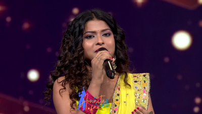 Arunita Kanjilal on SSS2 Day 33 pic- (52)
Captain Arunita Kanjilal's some special moments in Superstar Singer Season 2, Day 33
Broadcast Date: 13th August 2022
Picture Courtesy: Sony TV India
Keywords: Arunita Kanjilal;Day 33;Episode 33;Superstar Singer Season 2