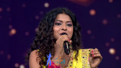 Arunita Kanjilal on SSS2 Day 33 pic- (61)
Captain Arunita Kanjilal's some special moments in Superstar Singer Season 2, Day 33
Broadcast Date: 13th August 2022
Picture Courtesy: Sony TV India
Keywords: Arunita Kanjilal;Day 33;Episode 33;Superstar Singer Season 2