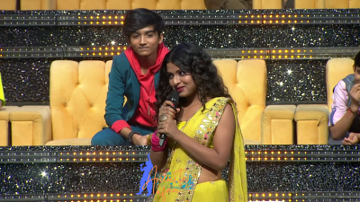 Arunita Kanjilal on SSS2 Day 33 pic- (6)
Captain Arunita Kanjilal's some special moments in Superstar Singer Season 2, Day 33
Broadcast Date: 13th August 2022
Picture Courtesy: Sony TV India
Keywords: Arunita Kanjilal;Day 33;Episode 33;Superstar Singer Season 2