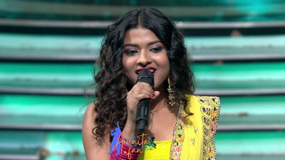 Arunita Kanjilal on SSS2 Day 33 pic- (71)
Captain Arunita Kanjilal's some special moments in Superstar Singer Season 2, Day 33
Broadcast Date: 13th August 2022
Picture Courtesy: Sony TV India
Keywords: Arunita Kanjilal;Day 33;Episode 33;Superstar Singer Season 2