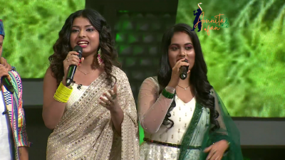 Arunita Kanjilal on SSS2 Day 34 pic- (15)
Captain Arunita Kanjilal's some special moments in Superstar Singer Season 2, Day 34
Broadcast Date: 14th August 2022
Picture Courtesy: Sony TV India
Keywords: Arunita Kanjilal;Day 34;Episode 34;Superstar Singer Season 2