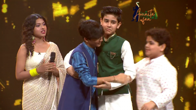 Arunita Kanjilal on SSS2 Day 34 pic- (29)
Captain Arunita Kanjilal's some special moments in Superstar Singer Season 2, Day 34
Broadcast Date: 14th August 2022
Picture Courtesy: Sony TV India
Keywords: Arunita Kanjilal;Day 34;Episode 34;Superstar Singer Season 2