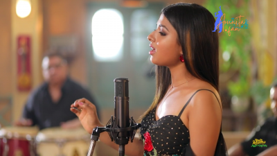 Dheere Dheere Raffta Raffta - Pic  (20)
Dheere Dheere Raffta Raffta Title Track (Studio Version)
Music by Anand- Milind, and Lyrics by Sameer Anjaan
Released Date: 16 August 2022,11:11 AM/IST
Courtesy: Himesh Reshammiya Music And Melodies
Keywords: Dheere Dheere Raffta Raffta;Arunita Kanjilal