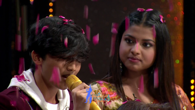 Arunita Kanjilal on SSS2 Day 35 pic- (33)
Captain Arunita Kanjilal's some special moments in Superstar Singer Season 2, Day 35
Broadcast Date: 20th August 2022
Picture Courtesy: Sony TV India
Keywords: Arunita Kanjilal;Day 35;Episode 35;Superstar Singer Season 2