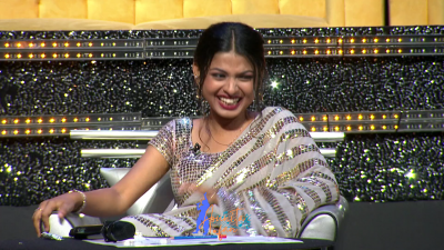 Arunita Kanjilal on SSS2 Day 37 pic- (1)
Captain Arunita Kanjilal's some special moments in Superstar Singer Season 2, Day 37
Broadcast Date: 27th August 2022
Picture Courtesy: Sony TV India
Keywords: Arunita Kanjilal;Day 37;Episode 37;Superstar Singer Season 2