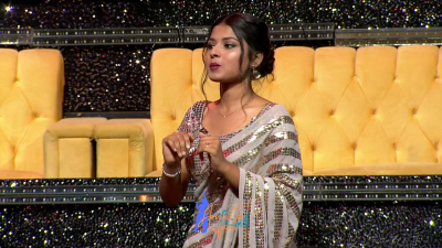 Arunita Kanjilal on SSS2 Day 37 pic- (29)
Captain Arunita Kanjilal's some special moments in Superstar Singer Season 2, Day 37
Broadcast Date: 27th August 2022
Picture Courtesy: Sony TV India
Keywords: Arunita Kanjilal;Day 37;Episode 37;Superstar Singer Season 2