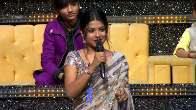 Arunita Kanjilal on SSS2 Day 37 pic- (33)
Captain Arunita Kanjilal's some special moments in Superstar Singer Season 2, Day 37
Broadcast Date: 27th August 2022
Picture Courtesy: Sony TV India
Keywords: Arunita Kanjilal;Day 37;Episode 37;Superstar Singer Season 2