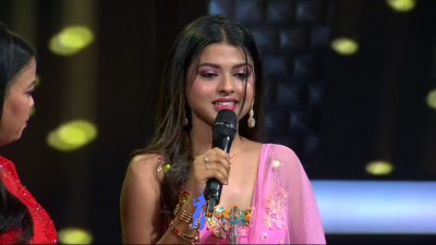 Arunita Kanjilal on SSS2 Day 39 pic- (20)
Captain Arunita Kanjilal's some special moments in Superstar Singer Season 2, Day 39
Broadcast Date: 3rd September 2022
Picture Courtesy: Sony TV India
Keywords: Arunita Kanjilal;Day 39;Episode 39;Superstar Singer Season 2