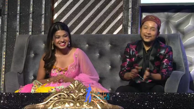 Arunita Kanjilal on SSS2 Day 39 pic- (3)
Captain Arunita Kanjilal's some special moments in Superstar Singer Season 2, Day 39
Broadcast Date: 3rd September 2022
Picture Courtesy: Sony TV India
Keywords: Arunita Kanjilal;Day 39;Episode 39;Superstar Singer Season 2