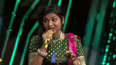 Appearance 6 on episode 12 of Indian Idol 12 (9)
Arunita Kanjilal's 6th appearance on the 12th episode of Indian Idol 12
Duet: Arunita Kanjila and Anushka Banerjee
Picture Courtesy: Set India
Song: Yeh Galiyan Yeh Chaubara
Broadcast Date: 3rd January 2021
Keywords: Arunita Kanjilal;Indian Idol 12;episode 12;Appearance 6