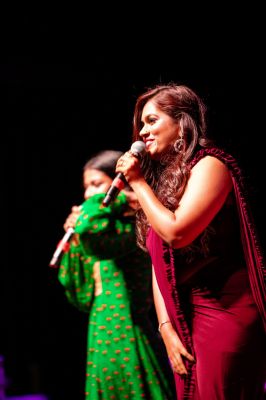 Arunita Kanjilal & Sayli live in Lynn Auditorium (9)
Arunita Kanjilal & Sayli, live in Lynn Auditorium, BOSTON, MA
13 November, 2022, 6PM
Lynn Memorial Auditorium
3 City Hall Square, Lynn, Massachusetts 01901
Host: Desai Entertainment
Credit: KV Photography
Keywords: MAGNIFICENT FOUR;USA TOUR 2022;Arunita Kanjilal, Boston;MA;Lynn Auditorium;Massachusetts