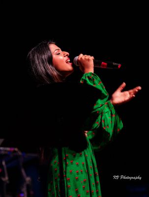 Arunita live in Lynn Auditorium (22)
Arunita Kanjilal live in Lynn Auditorium, BOSTON, MA
13 November, 2022, 6PM
Lynn Memorial Auditorium
3 City Hall Square, Lynn, Massachusetts 01901
Host: Desai Entertainment
Credit: KV Photography
Keywords: MAGNIFICENT FOUR;USA TOUR 2022;Arunita Kanjilal, Boston;MA;Lynn Auditorium;Massachusetts