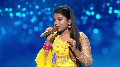 Appearance 9 episode 15 of Indian Idol 12 (10)
Arunita Kanjilal's 9th Appearance was on episode 15 of Indian Idol 12
Song: Aapki Ankhon Mein Kuch
Indian Idol 12, Episode 15
Date: 16th January 2021
Courtesy: Set India
Keywords: Set India;Arunita Kanjilal;Indian Idol 12;episode 15;Appearance 9