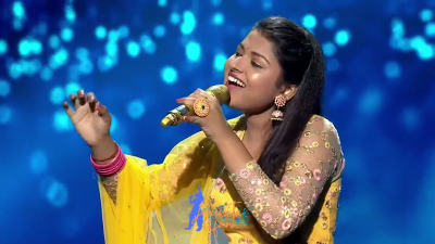 Appearance 9 episode 15 of Indian Idol 12 (23)
Arunita Kanjilal's 9th Appearance was on episode 15 of Indian Idol 12
Song: Aapki Ankhon Mein Kuch
Indian Idol 12, Episode 15
Date: 16th January 2021
Courtesy: Set India
Keywords: Set India;Arunita Kanjilal;Indian Idol 12;episode 15;Appearance 9