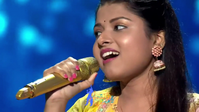 Appearance 9 episode 15 of Indian Idol 12 (37)
Arunita Kanjilal's 9th Appearance was on episode 15 of Indian Idol 12
Song: Aapki Ankhon Mein Kuch
Indian Idol 12, Episode 15
Date: 16th January 2021
Courtesy: Set India
Keywords: Set India;Arunita Kanjilal;Indian Idol 12;episode 15;Appearance 9