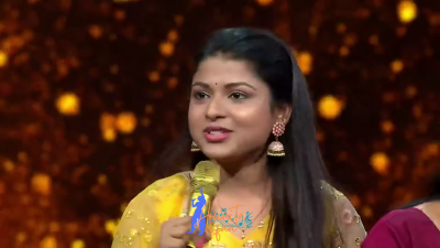 Appearance 10 episode 15 of Indian Idol 12 (61)
Arunita Kanjilal's 10th Appearance was on episode 15 of Indian Idol 12
Song: Is Mod Se Jate Hain
Indian Idol 12, Episode 15
Date: 16th January 2021
Courtesy: Set India
Keywords: Set India;Arunita Kanjilal;Indian Idol 12;episode 15;Appearance 10