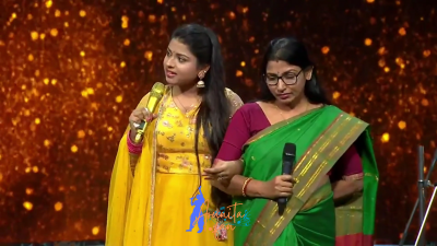 Appearance 10 episode 15 of Indian Idol 12 (65)
Arunita Kanjilal and Her Mother Sarbani Kanjilal
Indian Idol 12, Episode 15
Date: 16th January 2021
Courtesy: Set India
Keywords: Set India;Arunita Kanjilal;Indian Idol 12;episode 15;Appearance 10