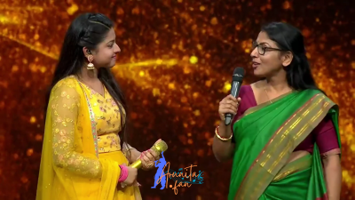 Appearance 10 episode 15 of Indian Idol 12 (76)
Arunita Kanjilal and Her Mother Sarbani Kanjilal
Indian Idol 12, Episode 15
Date: 16th January 2021
Courtesy: Set India
Keywords: Set India;Arunita Kanjilal;Indian Idol 12;episode 15;Appearance 10