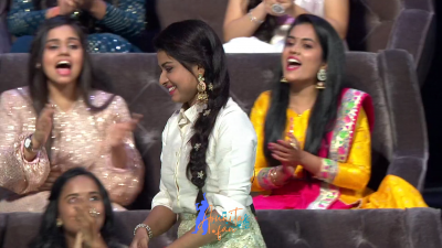 Appearance 12 episode 19 of Indian Idol 12 (3)
Arunita Kanjilal's 12th Appearance was on episode 19 of Indian Idol 12
Song: Agar Tum Saath Ho
Broadcast Date 30th January 2021
Courtesy: Set India; 
Keywords: Arunita Kanjilal;Indian Idol 12;episode 19;Appearance 12