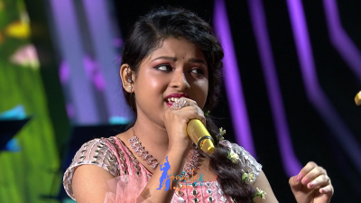 Appearance 15 episode 23 of Indian Idol 12 (19)
Arunita Kanjilal's 15th Appearance was on episode 23 of Indian Idol 12
Song: Saathiya Nahin Jana ke Ji Na Lage
Co-Singer: Nachiket Lele
Broadcast Date: 13th February 2021	
Judges: Vishal, Himesh and Neha	
Guests: Dharmendra And Asha ji
Name of the Episode: Dharmendra - Asha Special
Keywords: Arunita Kanjilal;Indian Idol 12;episode 23;Appearance 15