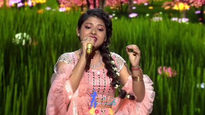 Appearance 15 episode 23 of Indian Idol 12 (7)
Arunita Kanjilal's 15th Appearance was on episode 23 of Indian Idol 12
Song: Saathiya Nahin Jana ke Ji Na Lage
Co-Singer: Nachiket Lele
Broadcast Date: 13th February 2021	
Judges: Vishal, Himesh and Neha	
Guests: Dharmendra And Asha ji
Name of the Episode: Dharmendra - Asha Special
Keywords: Arunita Kanjilal;Indian Idol 12;episode 23;Appearance 15