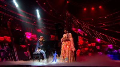 Appearance 17 episode 24 of Indian Idol 12 (10)
Arunita Kanjilal's 17th Appearance was on episode 24 of Indian Idol 12
Song: Pehla Nasha Pehla Khumar
Co-Singer: Pawandeep Rajan
Indian Idol 12, Episode 24
Broadcast Date: 14th February 2021
Host: Bharti Singh and Haarsh Limbachiyaa 
Episode Name: Love Special
Courtesy: Set India
Keywords: Arunita Kanjilal;Indian Idol 12;episode 24;Appearance 17