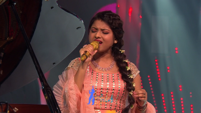 Appearance 17 episode 24 of Indian Idol 12 (14)
Arunita Kanjilal's 17th Appearance was on episode 24 of Indian Idol 12
Song: Pehla Nasha Pehla Khumar
Co-Singer: Pawandeep Rajan
Indian Idol 12, Episode 24
Broadcast Date: 14th February 2021
Host: Bharti Singh and Haarsh Limbachiyaa 
Episode Name: Love Special
Courtesy: Set India
Keywords: Arunita Kanjilal;Indian Idol 12;episode 24;Appearance 17