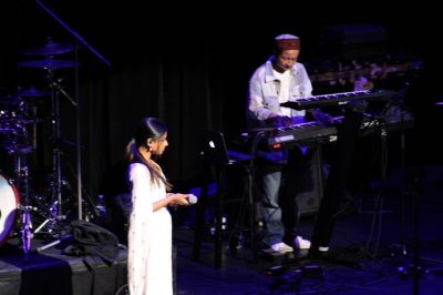 Arunita Kanjilal in Texas (25)
Arunita Kanjilal & Pawandeep Rajan
Live in Texas Concert
The Buddy Holly Hall of Performing Arts and Sciences
Credit: Atul Parvatiyar @atulparvat
30 October 2022
Keywords: MAGNIFICENT FOUR;USA TOUR 2022;Arunita Kanjilal, Texas