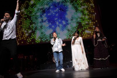 Arunita Kanjilal in Texas (38)
Arunita Kanjilal, Pawandeep Rajan, Sayli KLamble, and Mohd. Danish
Live in Texas Concert
The Buddy Holly Hall of Performing Arts and Sciences
Credit: Atul Parvatiyar @atulparvat
30 October 2022
Keywords: MAGNIFICENT FOUR;USA TOUR 2022;Arunita Kanjilal, Texas