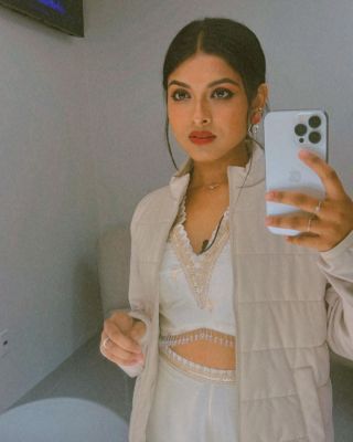 Arunita in Texas Selfie (1)
Arunita Kanjilal Selfie
Live in Texas Concert
The Buddy Holly Hall of Performing Arts and Sciences
30 October 2022
Keywords: MAGNIFICENT FOUR;USA TOUR 2022;Arunita Kanjilal, Texas