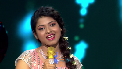 Appearance 18 episode 24 of Indian Idol 12 (16)
Arunita Kanjilal's 18th Appearance was on episode 24 of Indian Idol 12
Song: Kya Yahi Pyar Hai/क्या यही प्यार है
Co-Singer: Pawandeep Rajan
Indian Idol 12, Episode 24
Broadcast Date: 14th February 2021
Host: Bharti Singh and Haarsh Limbachiyaa
Episode Name: Love Special
Courtesy: Set India
Keywords: Arunita Kanjilal;Indian Idol 12;episode 24;Appearance 18