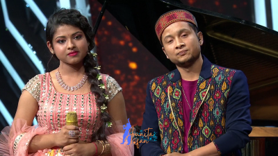 Appearance 18 episode 24 of Indian Idol 12 (20)
Arunita Kanjilal's 18th Appearance was on episode 24 of Indian Idol 12
Song: Kya Yahi Pyar Hai/क्या यही प्यार है
Co-Singer: Pawandeep Rajan
Indian Idol 12, Episode 24
Broadcast Date: 14th February 2021
Host: Bharti Singh and Haarsh Limbachiyaa
Episode Name: Love Special
Courtesy: Set India
Keywords: Arunita Kanjilal;Indian Idol 12;episode 24;Appearance 18