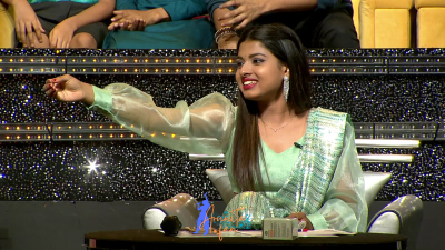 Arunita Kanjilal on SSS2 Day 20 pic- (2)
Captain Arunita Kanjilal's some special moments in Superstar Singer Season 2, Day 20
Broadcast Date: 26th June 2022
Picture Courtesy: Sony TV India
Keywords: Arunita Kanjilal;Day 20;Episode 20;Superstar Singer Season 2