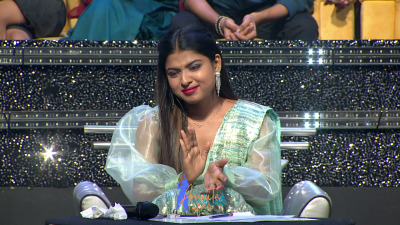 Arunita Kanjilal on SSS2 Day 20 pic- (27)
Captain Arunita Kanjilal's some special moments in Superstar Singer Season 2, Day 20
Broadcast Date: 26th June 2022
Picture Courtesy: Sony TV India
Keywords: Arunita Kanjilal;Day 20;Episode 20;Superstar Singer Season 2