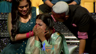 Arunita Kanjilal on SSS2 Day 20 pic- (38)
Captain Arunita Kanjilal's some special moments in Superstar Singer Season 2, Day 20
Broadcast Date: 26th June 2022
Picture Courtesy: Sony TV India
Keywords: Arunita Kanjilal;Day 20;Episode 20;Superstar Singer Season 2