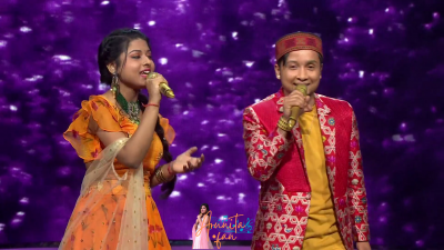 Appearance 21-24 episode 27 of Indian Idol 12 (15)
Arunita Kanjilal's 21st-24th Appearance was on episode 27 of Indian Idol 12
Arunita sung 4 duets songs with Pawandeep Rajan
21. Tumsa Koi Piyara
22. Aap Ke Aajane Se
23. Tum Toh Dhokhebaaz Ho
24. Prem Jaal Mein Phas Gayi
Broadcast Date: 27th February 2021
Episode: Gobinda & Shakti Sepcial
Courtesy: Set India
Keywords: Arunita Kanjilal;Indian Idol 12;episode 27;Appearance 21-24