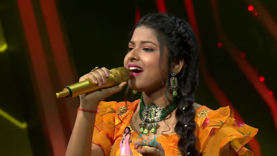Appearance 21-24 episode 27 of Indian Idol 12 (20)
Arunita Kanjilal's 21st-24th Appearance was on episode 27 of Indian Idol 12
Arunita sung 4 duets songs with Pawandeep Rajan
21. Tumsa Koi Piyara
22. Aap Ke Aajane Se
23. Tum Toh Dhokhebaaz Ho
24. Prem Jaal Mein Phas Gayi
Broadcast Date: 27th February 2021
Episode: Gobinda & Shakti Sepcial
Courtesy: Set India
Keywords: Arunita Kanjilal;Indian Idol 12;episode 27;Appearance 21-24